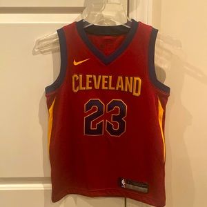 NBA Labron James Cleveland Cavaliers basketball jersey
